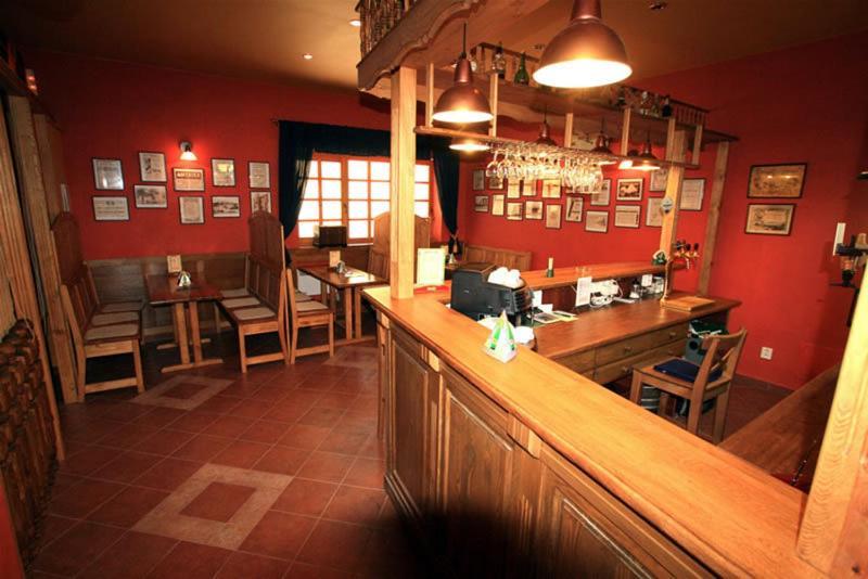 Příbram 库曳旅馆酒店 外观 照片