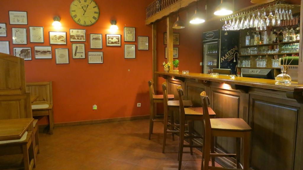 Příbram 库曳旅馆酒店 外观 照片